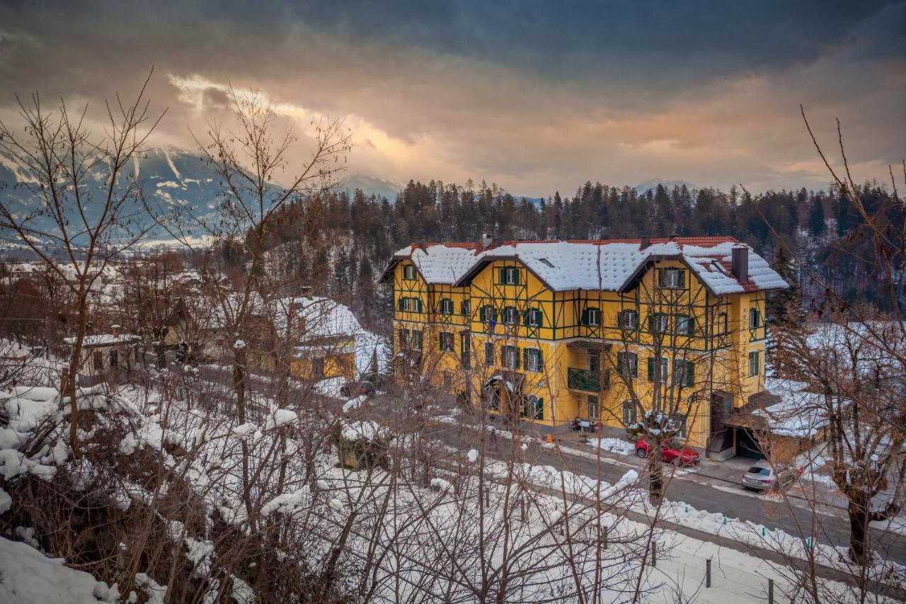 Hotel Triglav Bled Bagian luar foto